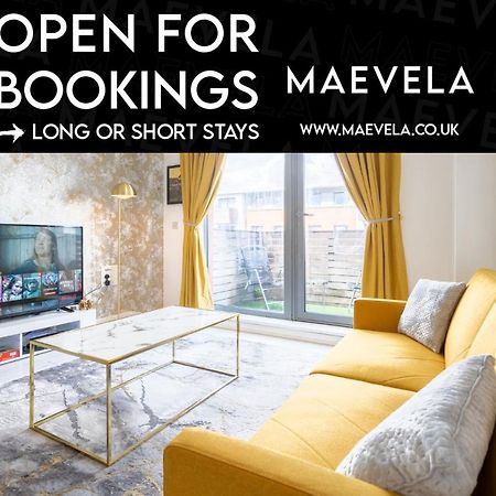 Maevela Apartments - Ultra Lavish Luxury 2 Bed Apartment City Centre - With Balcony - Free Secure Parking - Ps4 & Smart Tv'S เบอร์มิงแฮม ภายนอก รูปภาพ
