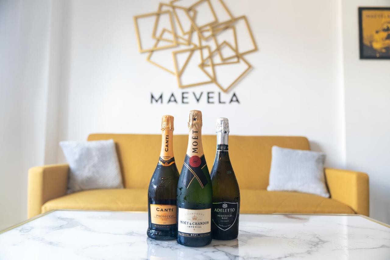 Maevela Apartments - Ultra Lavish Luxury 2 Bed Apartment City Centre - With Balcony - Free Secure Parking - Ps4 & Smart Tv'S เบอร์มิงแฮม ภายนอก รูปภาพ