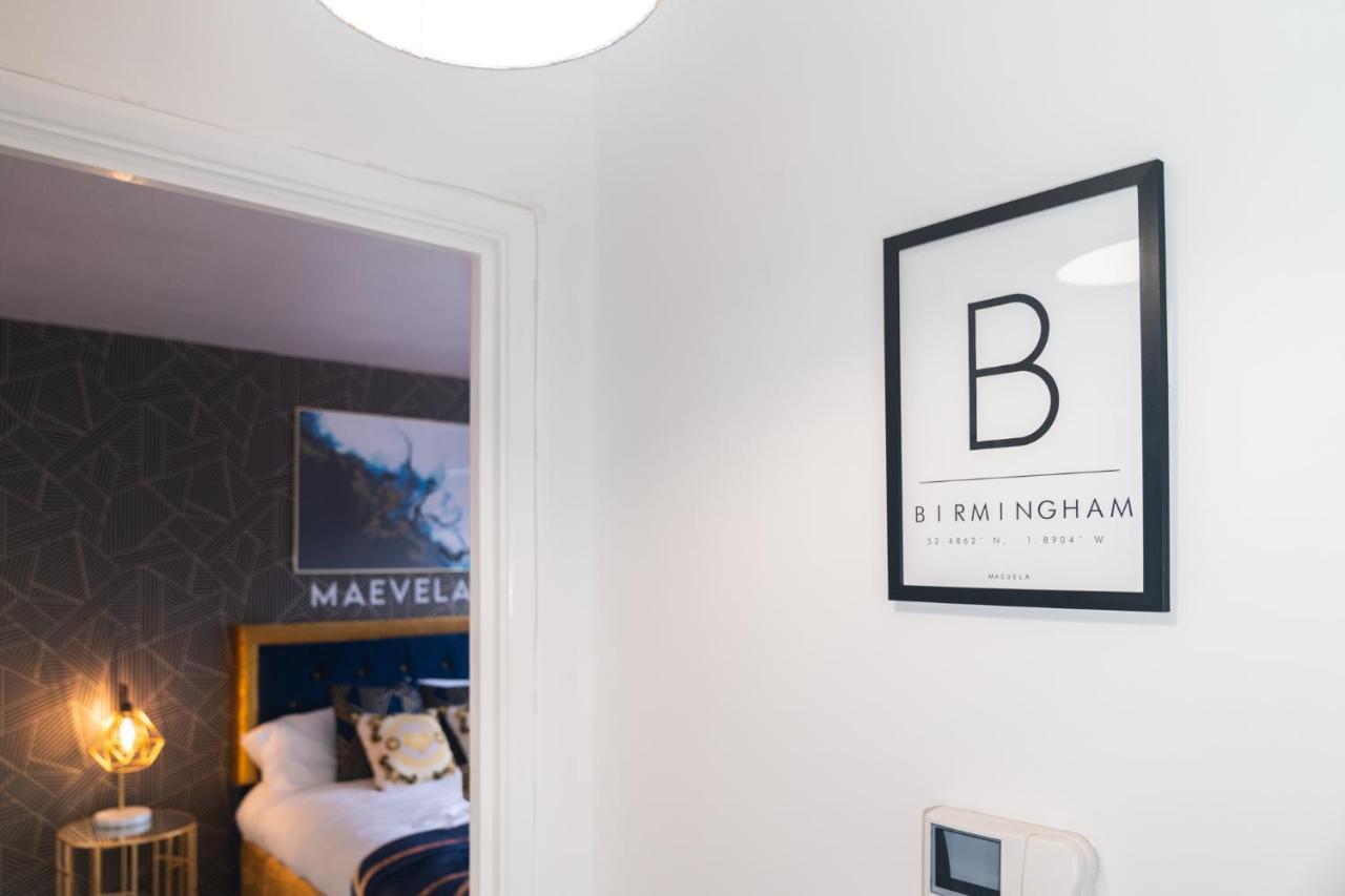 Maevela Apartments - Ultra Lavish Luxury 2 Bed Apartment City Centre - With Balcony - Free Secure Parking - Ps4 & Smart Tv'S เบอร์มิงแฮม ภายนอก รูปภาพ
